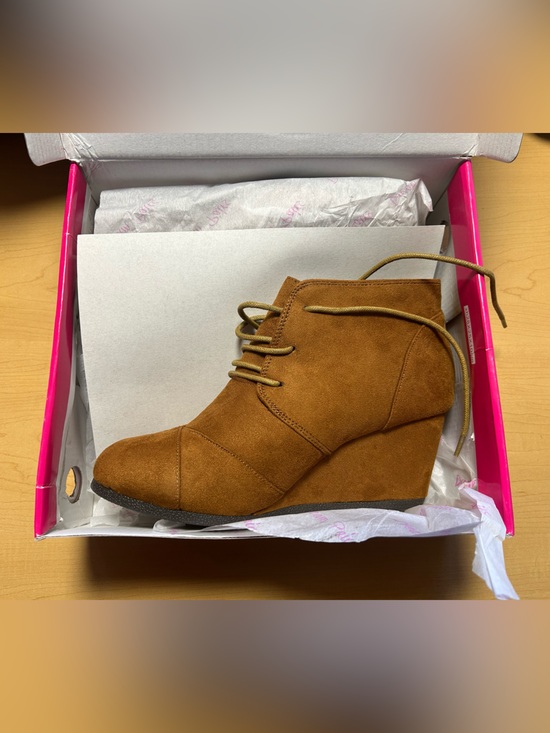 Dream Pairs Shoes - Dream Pairs Chestnut Suede Lace-Up Wedge Ankle Booties